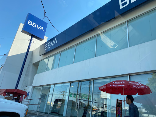 banco Atm / Cashier Bancomer Suc Industrial Alamo