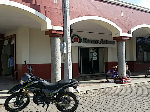 Banco Banco Azteca
